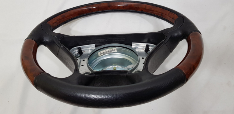 Mercedes benz steering wheel restoration before after, Belgium